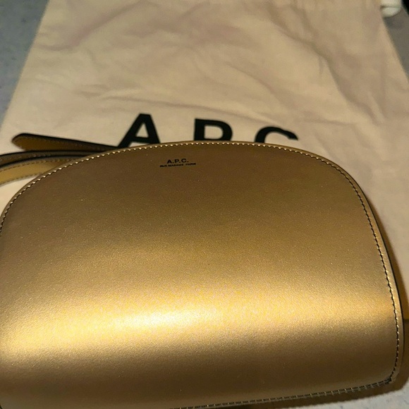 APC Demi Lune Mini - Limited Edition Gold - Picture 1 of 5